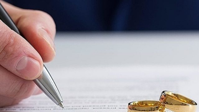 Hướng dẫn thủ tục và cách viết đơn ly hôn của tòa án thị xã Giá Rai