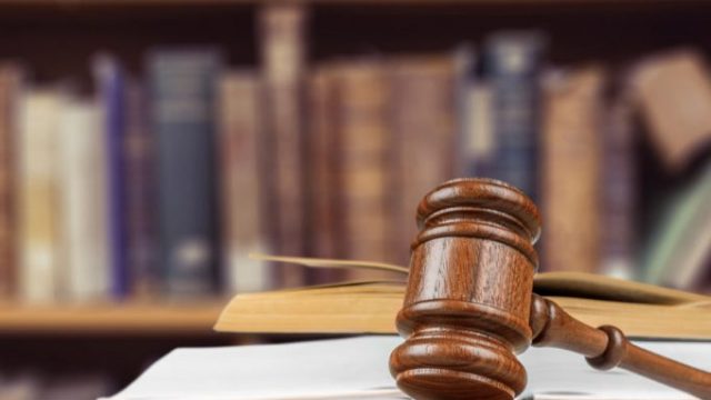 Tòa án giải quyết ly hôn tại huyện Can Lộc