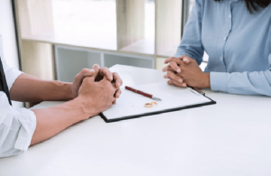 Hướng dẫn thủ tục và cách viết đơn ly hôn của tòa án huyện Khánh Vĩnh