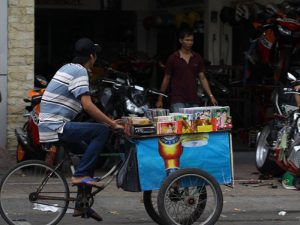 Bán rong đĩa có nội dung khiêu dâm có bị truy cứu trách nhiệm hình sự?