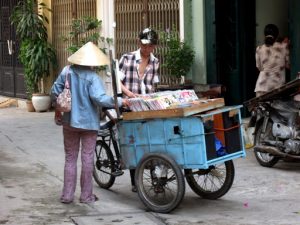 Bán rong đĩa có nội dung khiêu dâm có bị truy cứu trách nhiệm hình sự?