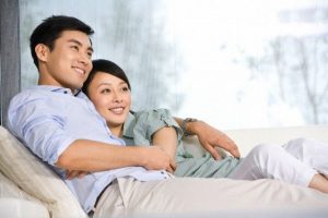 Không đăng ký kết hôn mà sống chung với nhau có hợp pháp không?