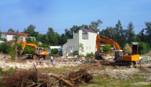 Cấp xã thu hồi đất đúng hay sai?