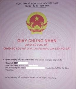 Đại diện đứng tên trên Giấy chứng nhận quyền sử dụng đất