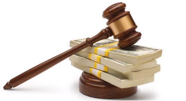 Hình thức phạt tiền trong Luật xử lý vi phạm hành chính và phân biệt với phạt tiền trong luật hình sự