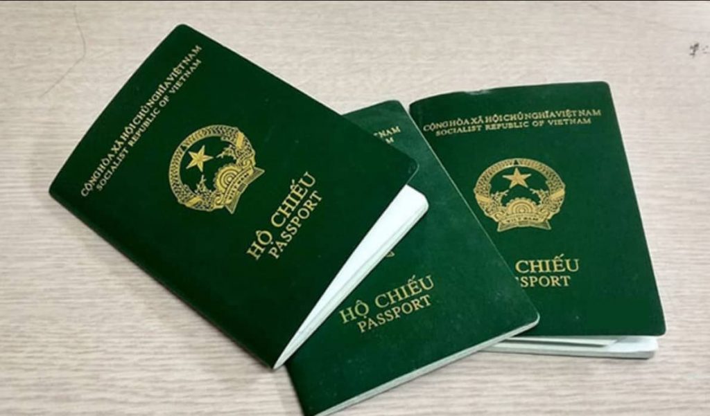 Cấp hộ chiếu đối với trẻ em ở nước ngoài khi muốn về nước
