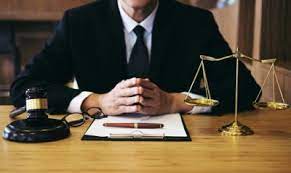 Luật sư có phải tham gia khóa đào tạo nghề đấu giá để đảm bảo yêu cầu công việc không?