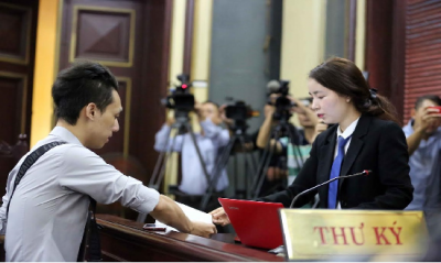 Giao nộp chứng cứ trong tố tụng dân sự?